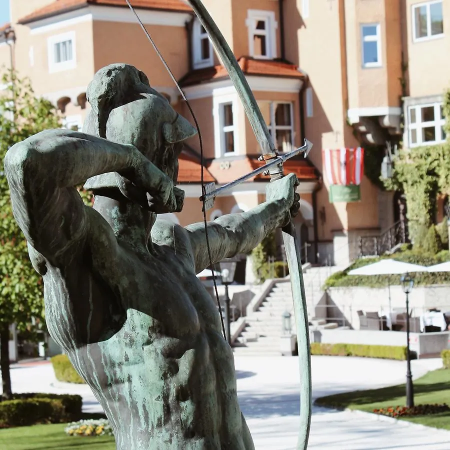 *****  Hotel Schloss Moenchstein Salzburg Avusturya